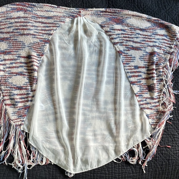 California Moon Rise poncho - Picture 4 of 9